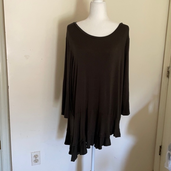 LOGO by Lori Goldstein Tops - LOGO tunic  XL asymmetric hem w/ruffle. 3/4 sleeves dark olive